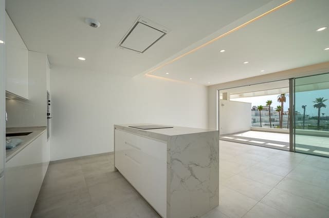 3 bedroom Apartment for sale in Mijas Costa, Mijas - € 990,000 (Ref: 10084942)