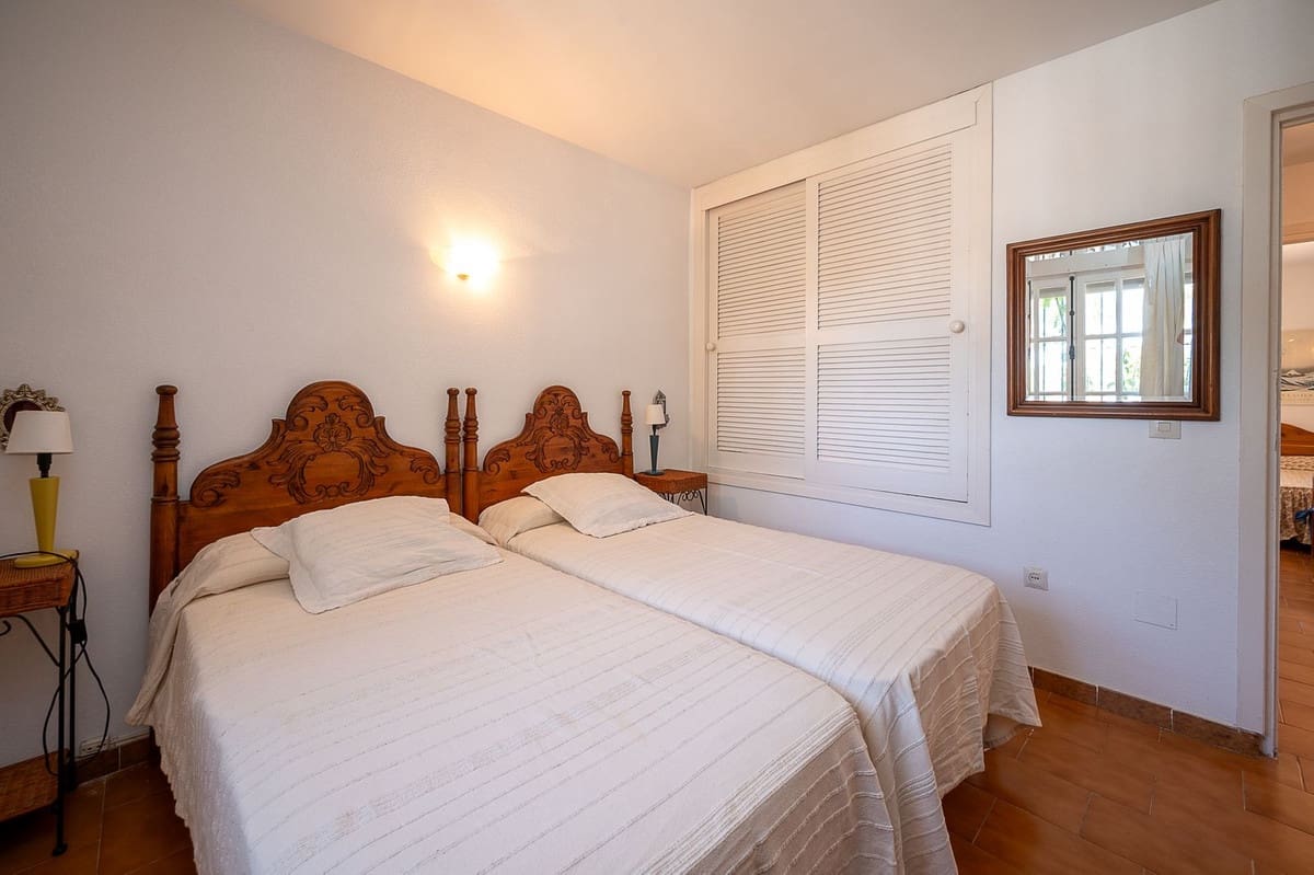 3 chambre Maison de Ville à vendre à El Chaparral avec piscine garage - 549 000 € (Ref: 10121182)