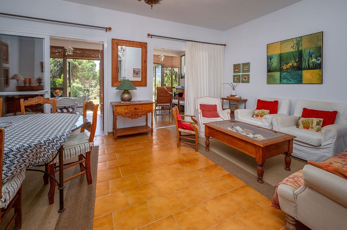 3 chambre Maison de Ville à vendre à El Chaparral avec piscine garage - 549 000 € (Ref: 10121182)