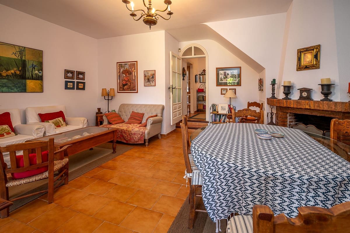 3 chambre Maison de Ville à vendre à El Chaparral avec piscine garage - 549 000 € (Ref: 10121182)