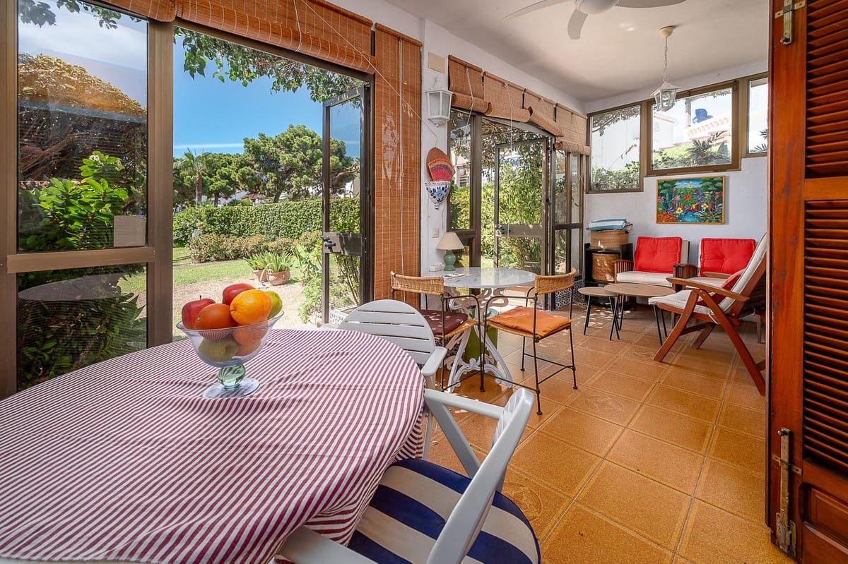 3 chambre Maison de Ville à vendre à El Chaparral avec piscine garage - 549 000 € (Ref: 10121182)