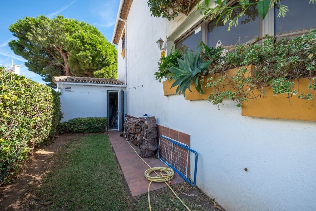 3 chambre Maison de Ville à vendre à El Chaparral avec piscine garage - 549 000 € (Ref: 10121182)