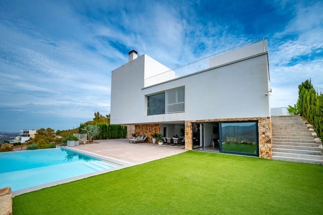 3 soveværelse Villa til salg i La Cala Golf, Mijas med swimmingpool garage - € 2.690.000 (Ref: 10159880)