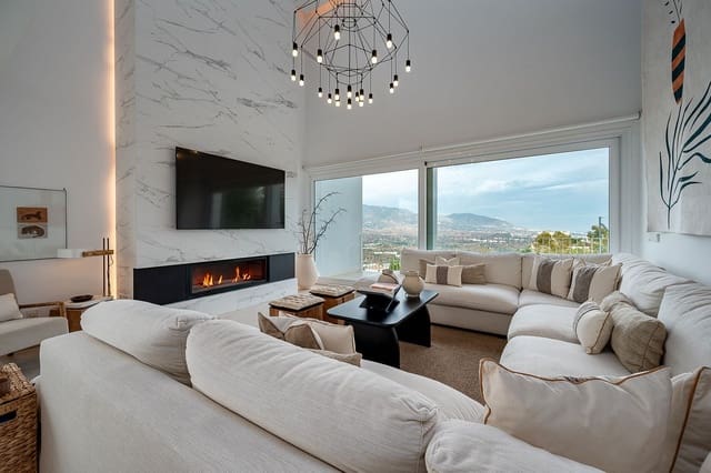 3 soveværelse Villa til salg i La Cala Golf, Mijas med swimmingpool garage - € 2.690.000 (Ref: 10159880)