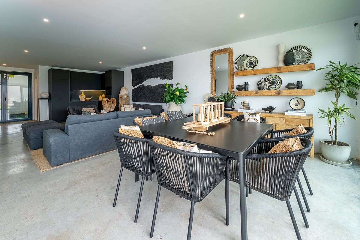 3 soveværelse Villa til salg i La Cala Golf med swimmingpool garage - € 2.690.000 (Ref: 10159880)