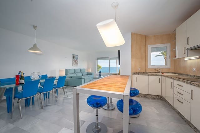 2 makuuhuone Huoneisto myytävänä paikassa Torrenueva, Mijas mukana uima-altaan 
autotalli - 615 000 € (Ref: 10160443)