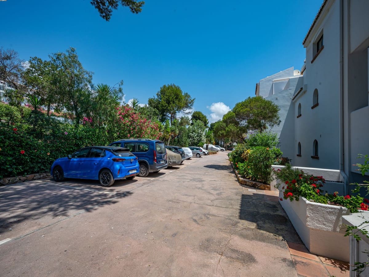 2 makuuhuone Huoneisto myytävänä paikassa Torrenueva mukana uima-altaan 
autotalli - 615 000 € (Ref: 10160443)