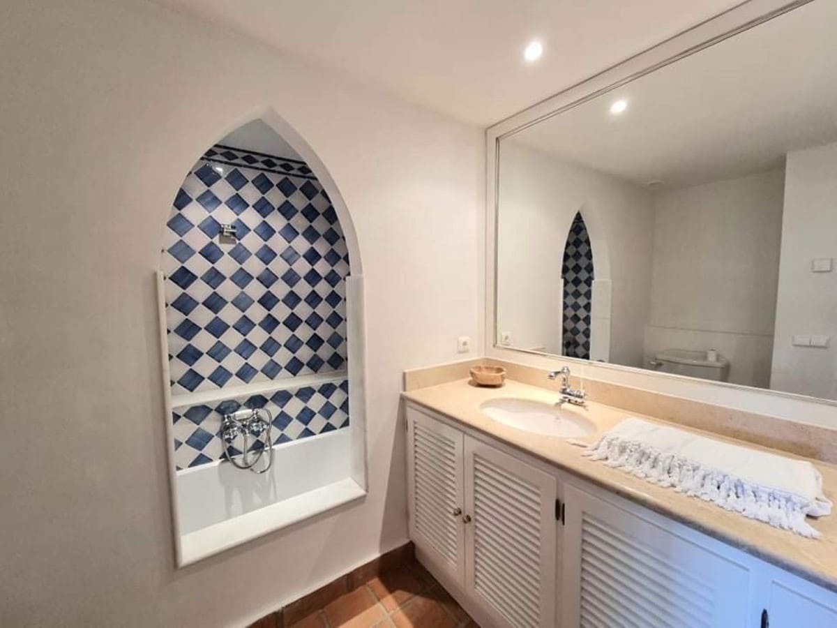 3 soveværelse Byhus til salg i Mijas Costa med swimmingpool garage - € 790.000 (Ref: 10163294)