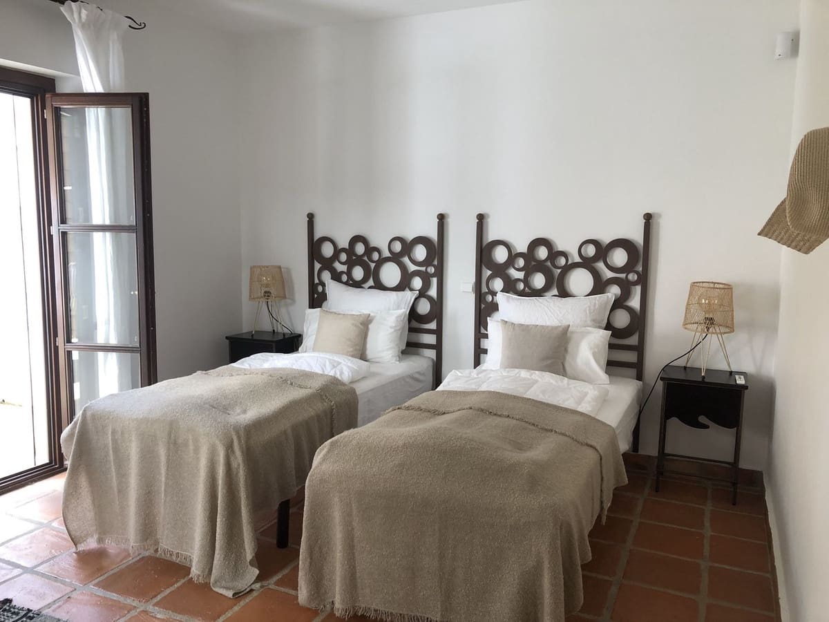 3 soveværelse Byhus til salg i Mijas Costa med swimmingpool garage - € 790.000 (Ref: 10163294)