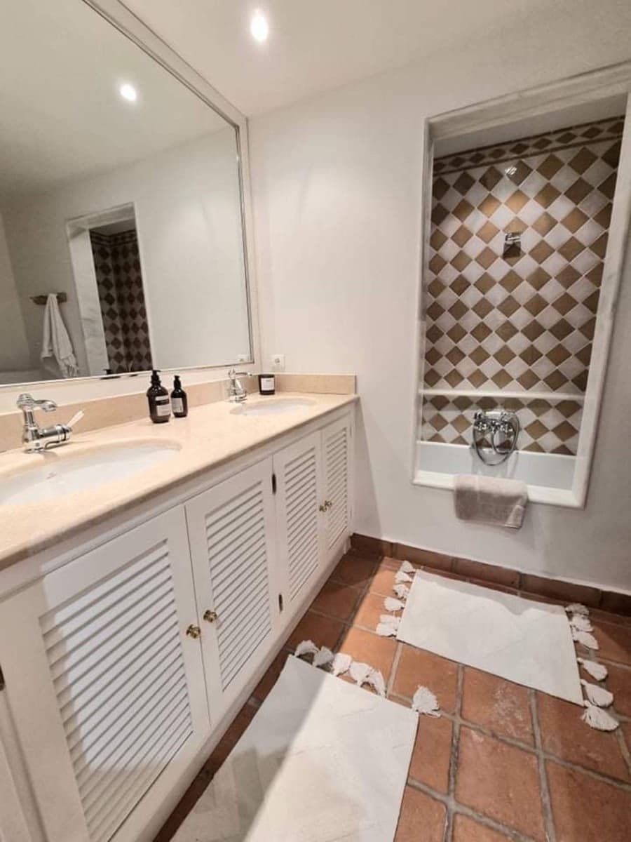 3 soveværelse Byhus til salg i Mijas Costa med swimmingpool garage - € 790.000 (Ref: 10163294)