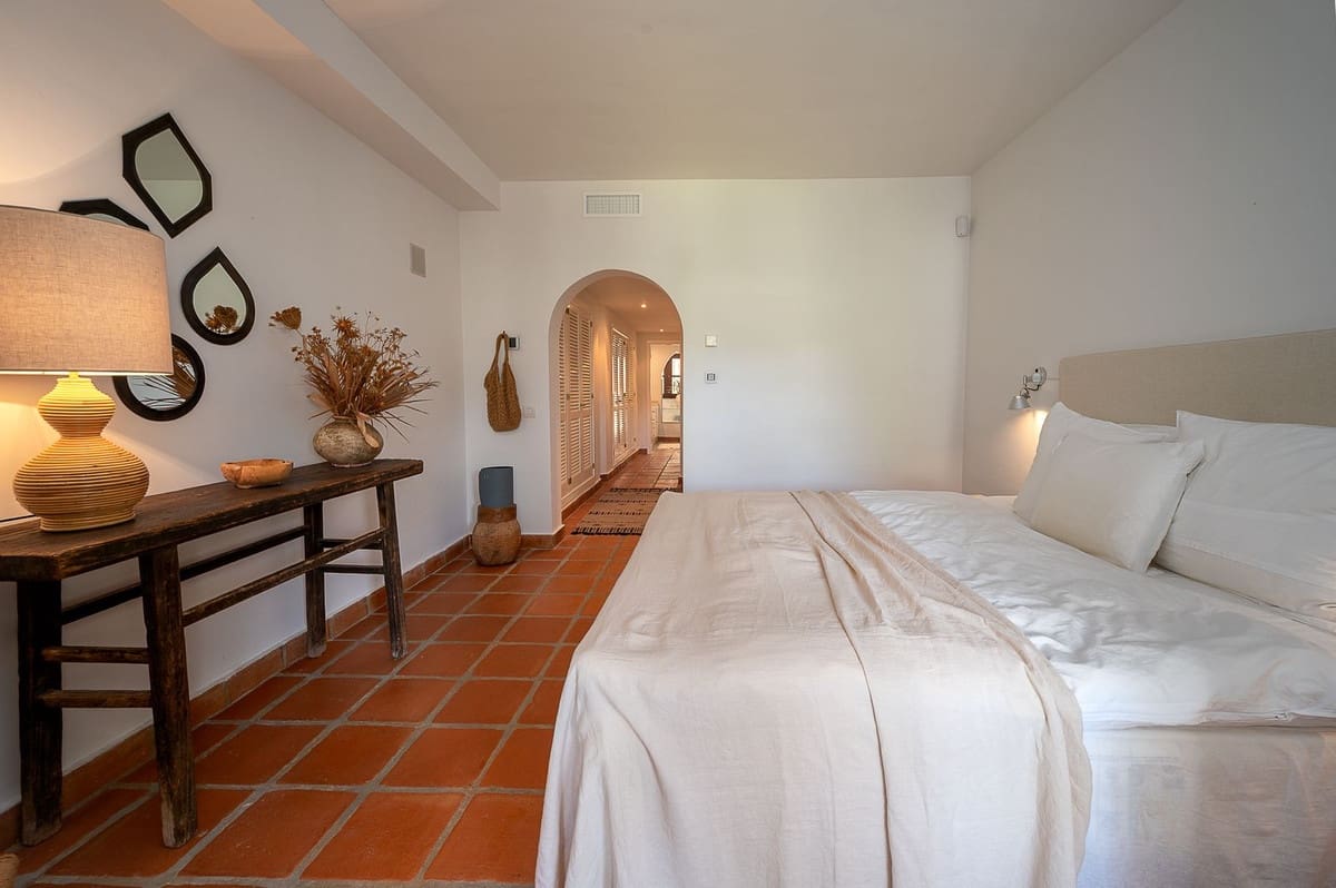 3 soveværelse Byhus til salg i Mijas Costa med swimmingpool garage - € 790.000 (Ref: 10163294)