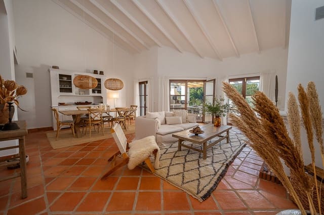3 slaapkamer Huis te koop in Mijas Costa, Mijas met zwembad garage - € 790.000 (Ref: 10163294)