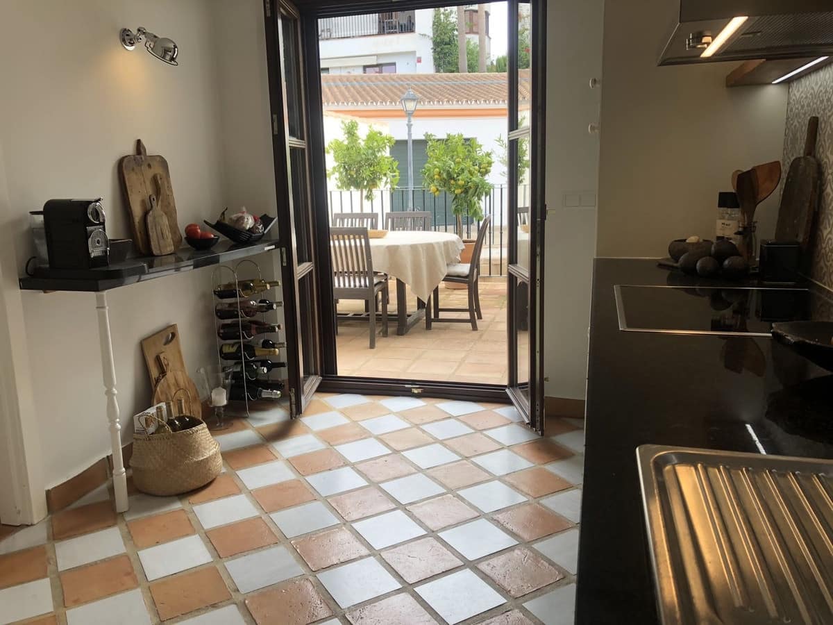 3 soveværelse Byhus til salg i Mijas Costa med swimmingpool garage - € 790.000 (Ref: 10163294)