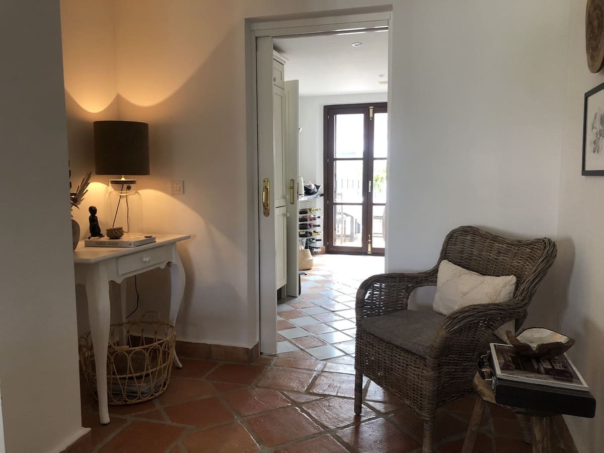 3 soveværelse Byhus til salg i Mijas Costa med swimmingpool garage - € 790.000 (Ref: 10163294)