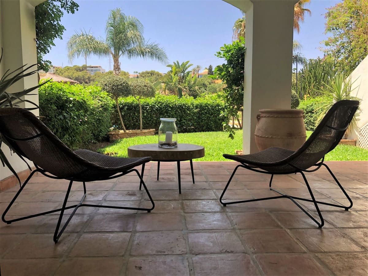 3 soveværelse Byhus til salg i Mijas Costa med swimmingpool garage - € 790.000 (Ref: 10163294)