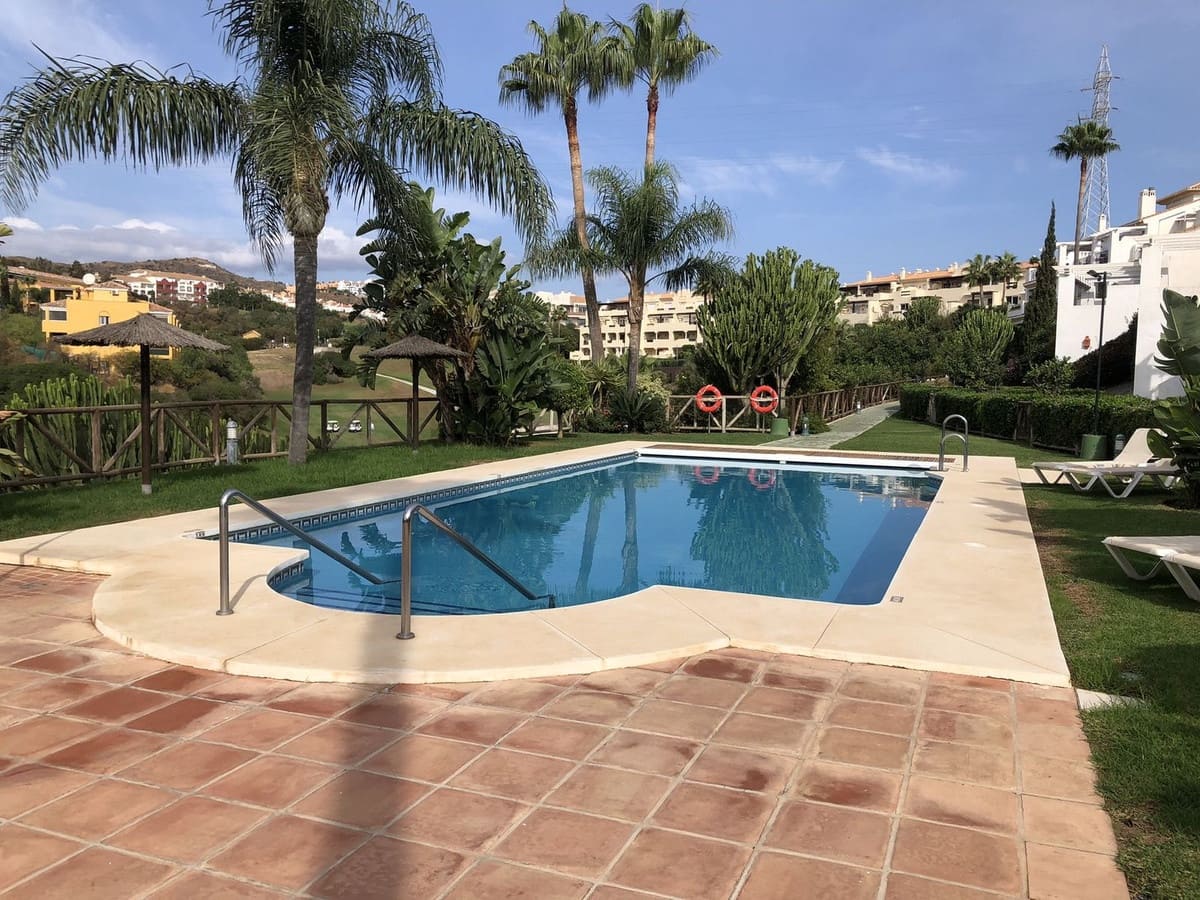 3 soveværelse Byhus til salg i Mijas Costa med swimmingpool garage - € 790.000 (Ref: 10163294)