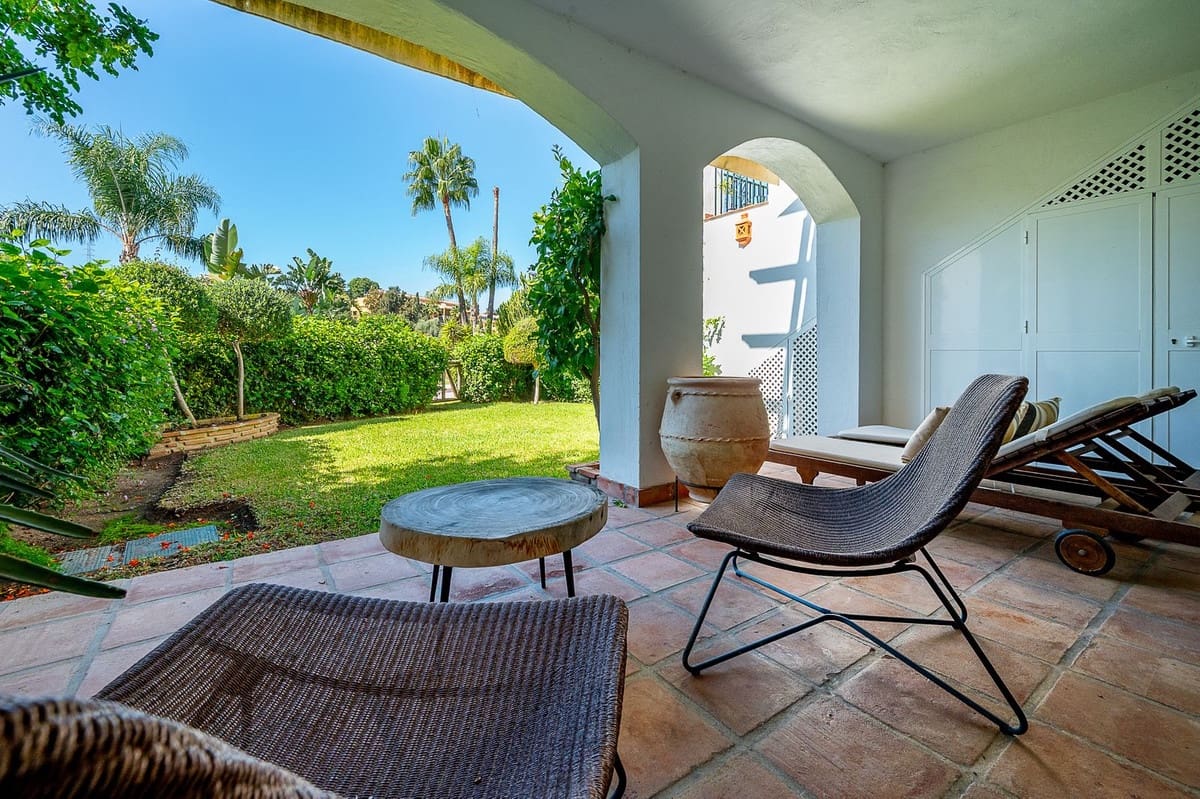 3 soveværelse Byhus til salg i Mijas Costa med swimmingpool garage - € 790.000 (Ref: 10163294)