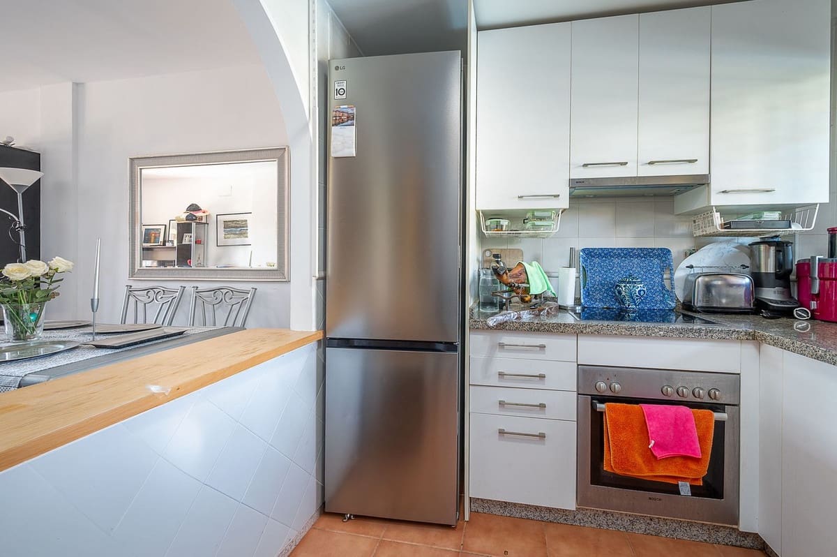 1 soveværelse Lejlighed til salg i La Cala de Mijas med swimmingpool garage - € 299.000 (Ref: 10165627)