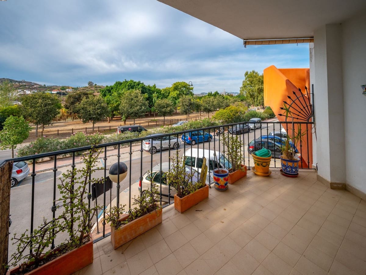 2 soveværelse Lejlighed til salg i Mijas Golf med swimmingpool garage - € 295.000 (Ref: 10165628)