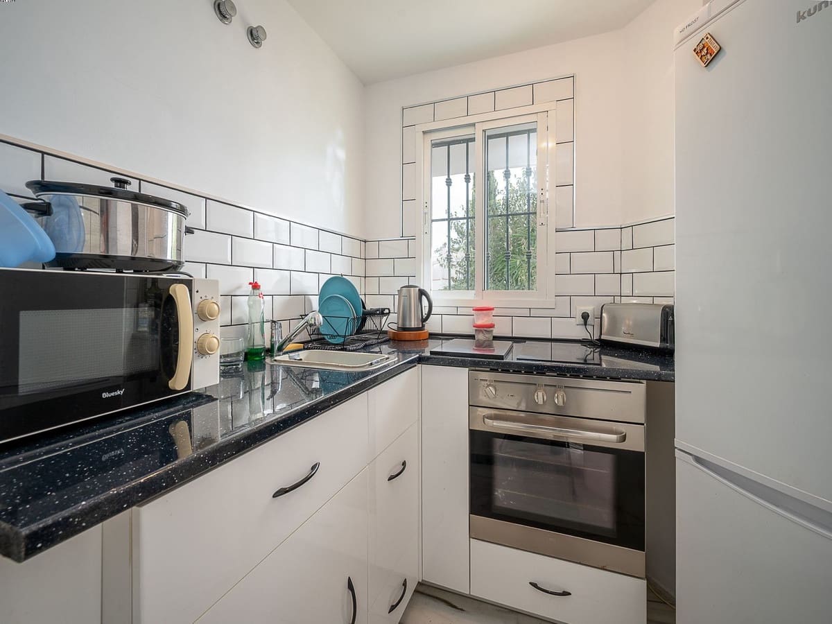 2 soveværelse Lejlighed til salg i Mijas Golf med swimmingpool garage - € 295.000 (Ref: 10165628)
