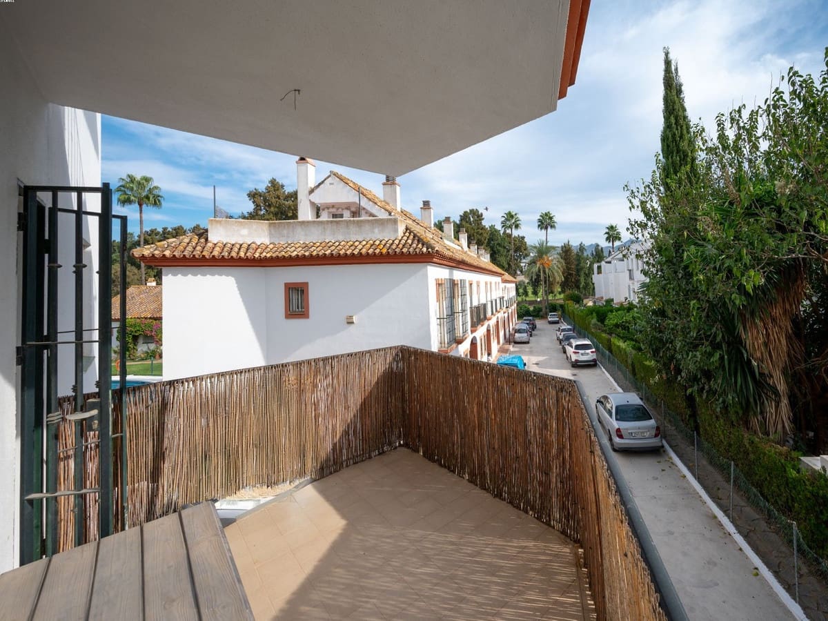 2 soveværelse Lejlighed til salg i Mijas Golf med swimmingpool garage - € 295.000 (Ref: 10165628)