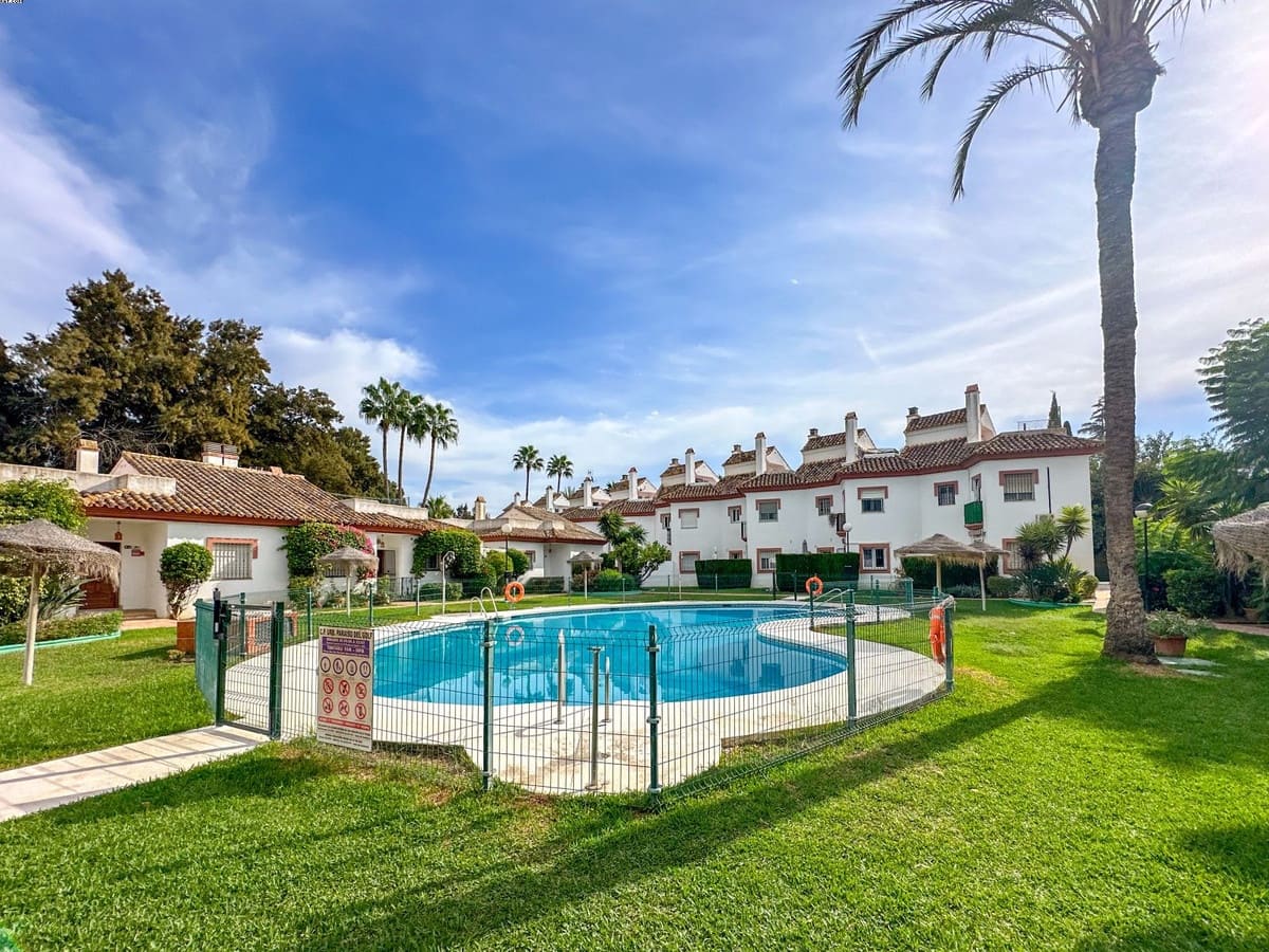 2 soveværelse Lejlighed til salg i Mijas Golf med swimmingpool garage - € 295.000 (Ref: 10165628)