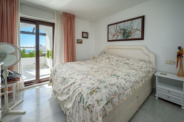 3 soverom Leilighet til salgs i Riviera del Sol, Mijas med svømmebasseng garasje - € 375 000 (Ref: 10172467)