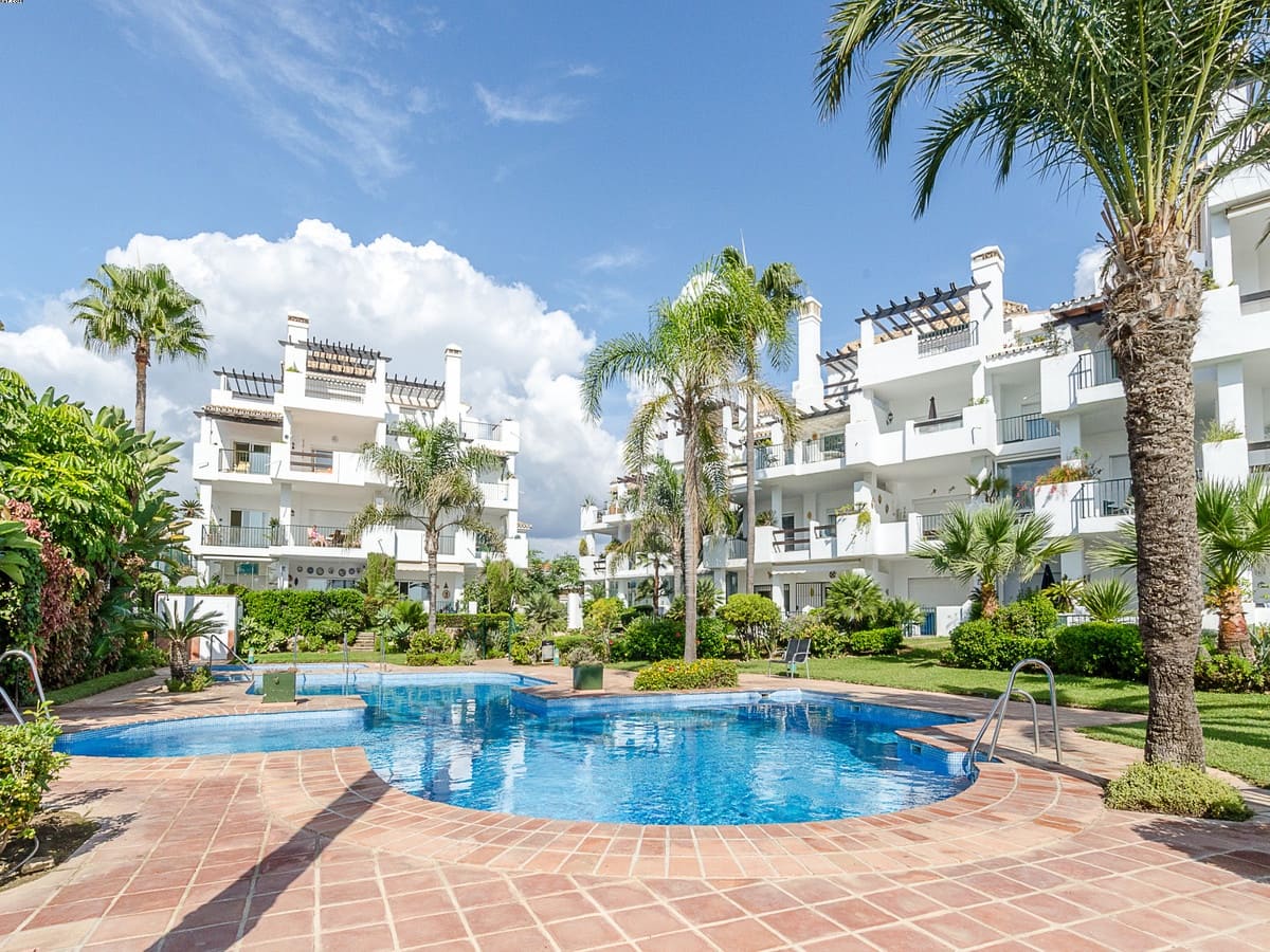 2 makuuhuone Huoneisto lomavuokrausta paikassa La Cala de Mijas mukana uima-altaan 
autotalli - 1 393 € (Ref: 3216217)