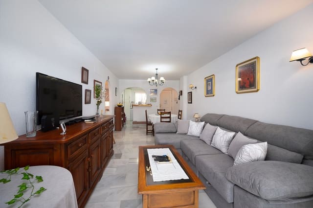 2 quarto Apartamento para arrendamento para férias em La Cala de Mijas, Mijas com piscina - 700 € (Ref: 3216218)