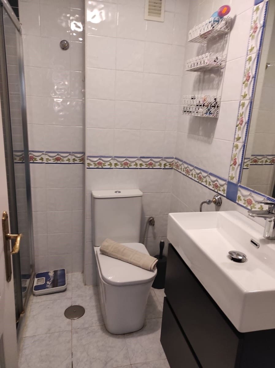 Apartamento de 2 habitaciones en La Cala de Mijas en alquiler vacacional con piscina - 700 € (Ref: 3216218)