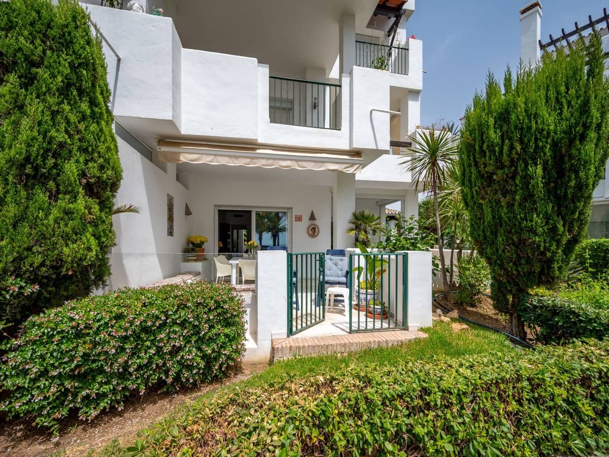 3 slaapkamer Appartement voor vakantieverhuur in La Cala de Mijas met zwembad garage - € 1.743 (Ref: 3216221)