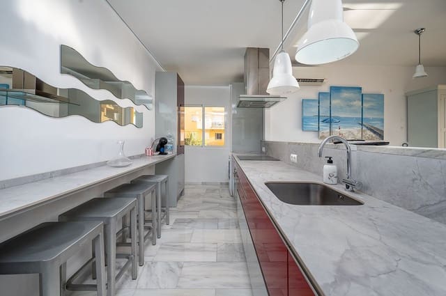 3 Zimmer Ferienapartment in La Cala de Mijas, Mijas mit Pool Garage - 1.743 € (Ref: 3216222)