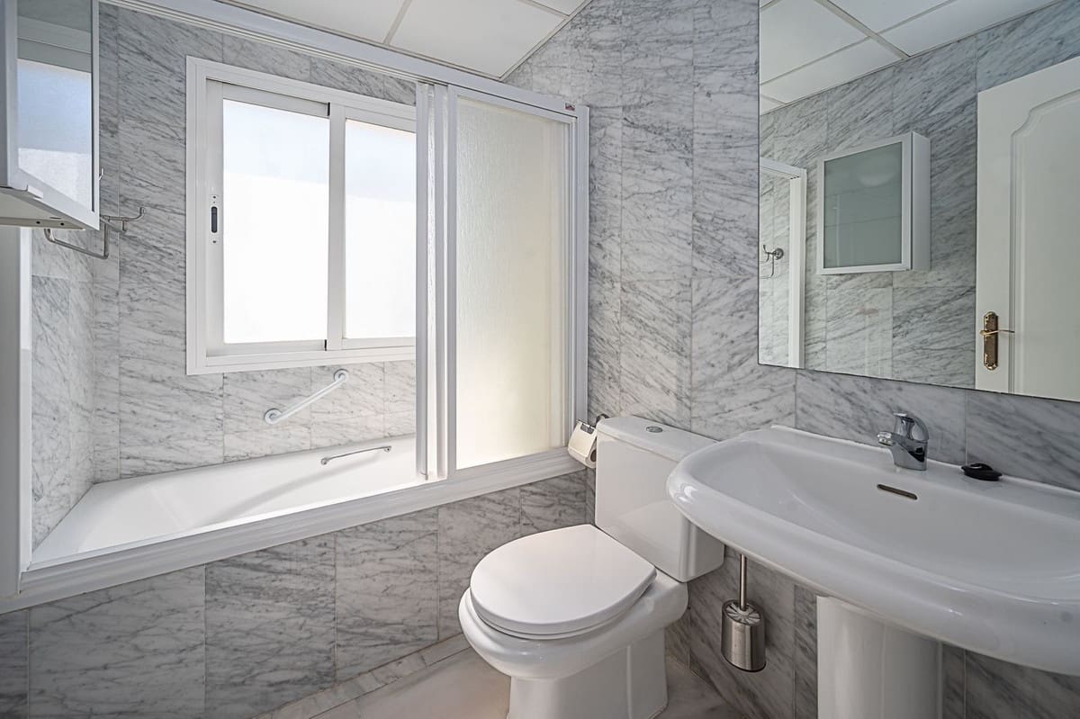 2 camera da letto Appartamento da affitare come casa vacanza in La Cala de Mijas con piscina garage - 1.253 € (Rif: 3216223)