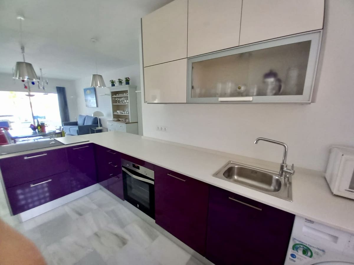 Apartamento de 2 habitaciones en La Cala de Mijas en alquiler vacacional con piscina garaje - 1.393 € (Ref: 3216223)