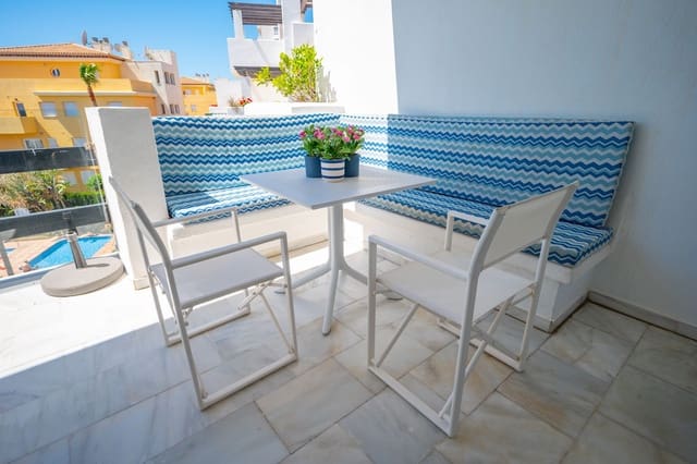 2 slaapkamer Appartement voor vakantieverhuur in La Cala de Mijas, Mijas met zwembad garage - € 1.393 (Ref: 3216223)