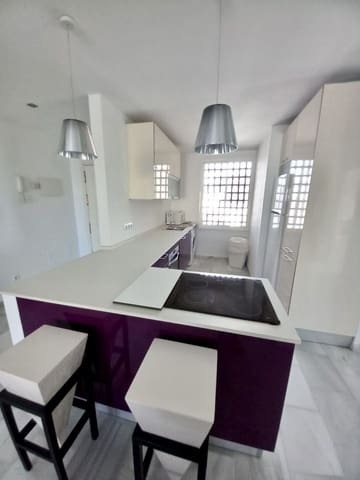   2 soveværelse   ferieLejlighed i La Cala de Mijas, Mijas med   swimmingpool  garage  - € 1.393 (Ref: 3216223)