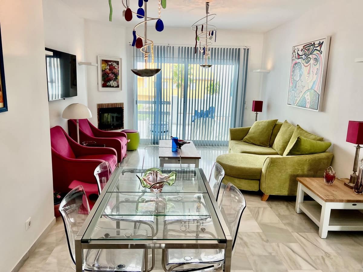 Appartement de 2 chambres de location de vacances à La Cala de Mijas avec piscine garage - 1 393 € (Ref: 3216223)