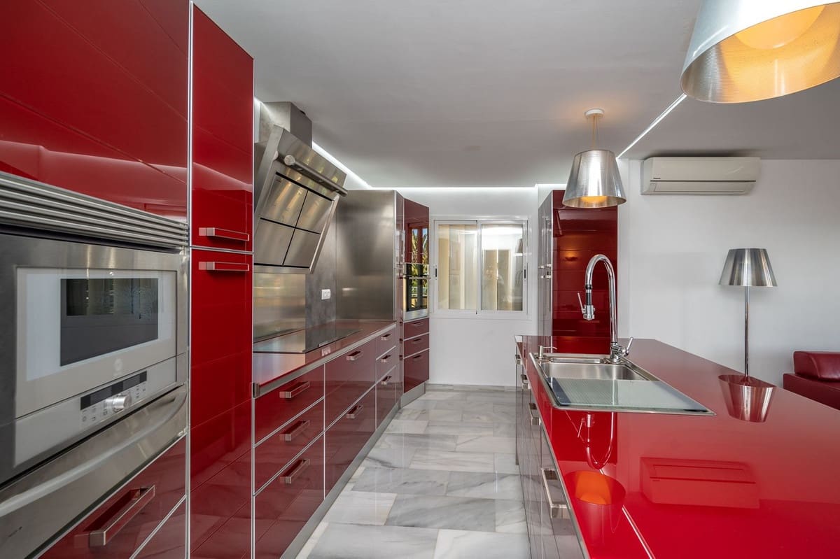 Apartamento de 2 habitaciones en La Cala de Mijas en alquiler vacacional con piscina garaje - 1.603 € (Ref: 3366507)