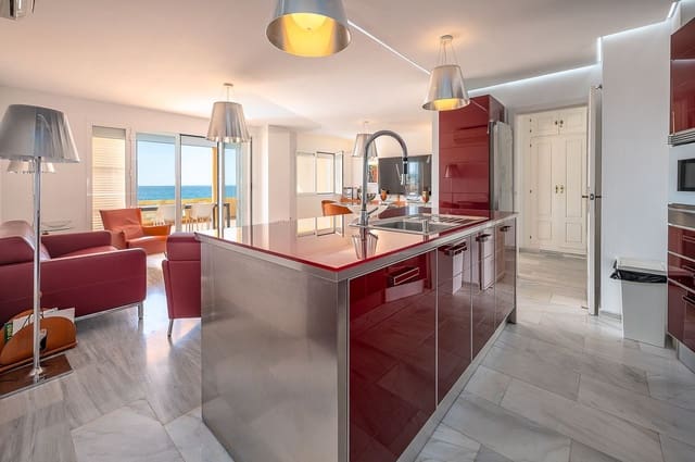 Apartamento de 2 habitaciones en La Cala de Mijas, Mijas en alquiler vacacional con piscina garaje - 1.603 € (Ref: 3366507)