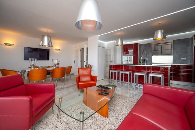 Apartamento de 2 habitaciones en La Cala de Mijas, Mijas en alquiler vacacional con piscina garaje - 1.603 € (Ref: 3366507)
