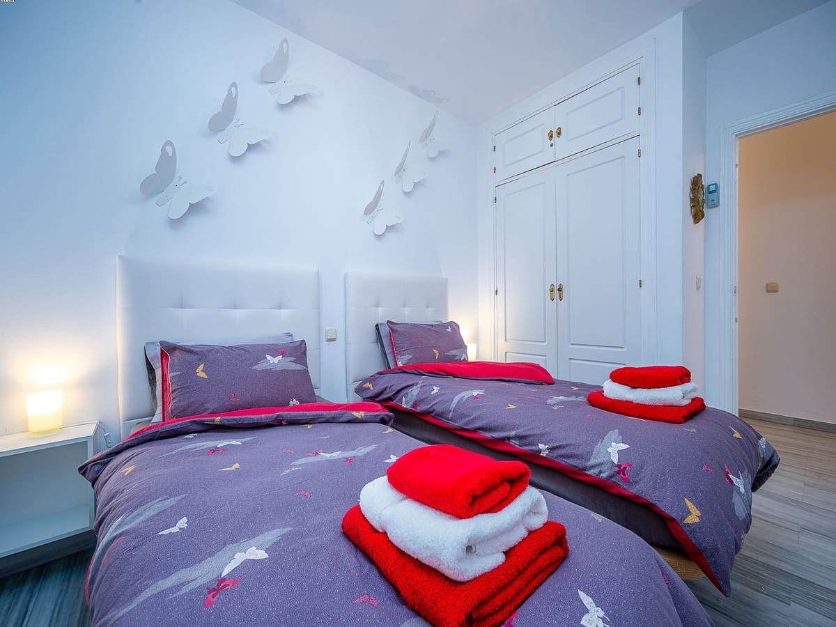 3 bedroom Apartment for holiday rental in La Cala de Mijas with pool garage - € 1,743 (Ref: 3366509)