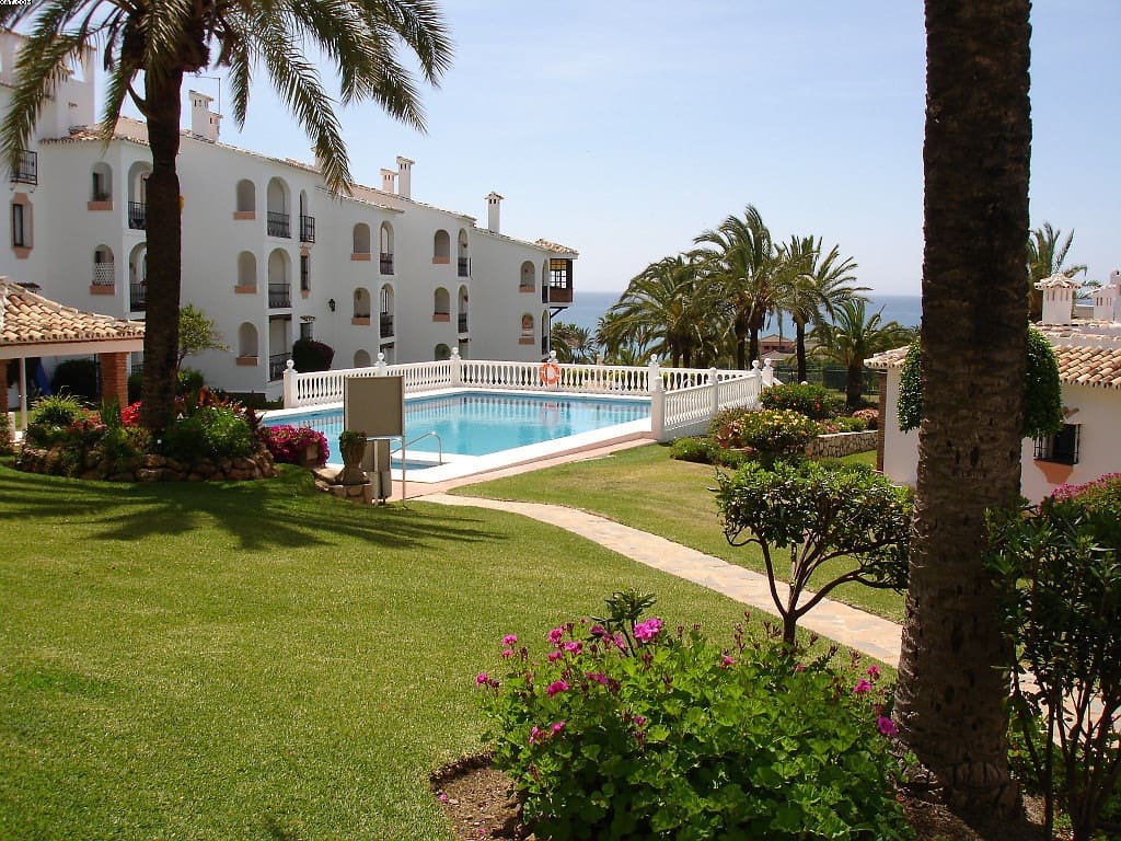 2 camera da letto Appartamento da affitare come casa vacanza in Riviera del Sol con piscina garage - 525 € (Rif: 3752582)