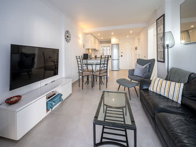   2 soveværelse   ferieLejlighed i Riviera del Sol, Mijas med   swimmingpool  garage  - € 770 (Ref: 3752582)