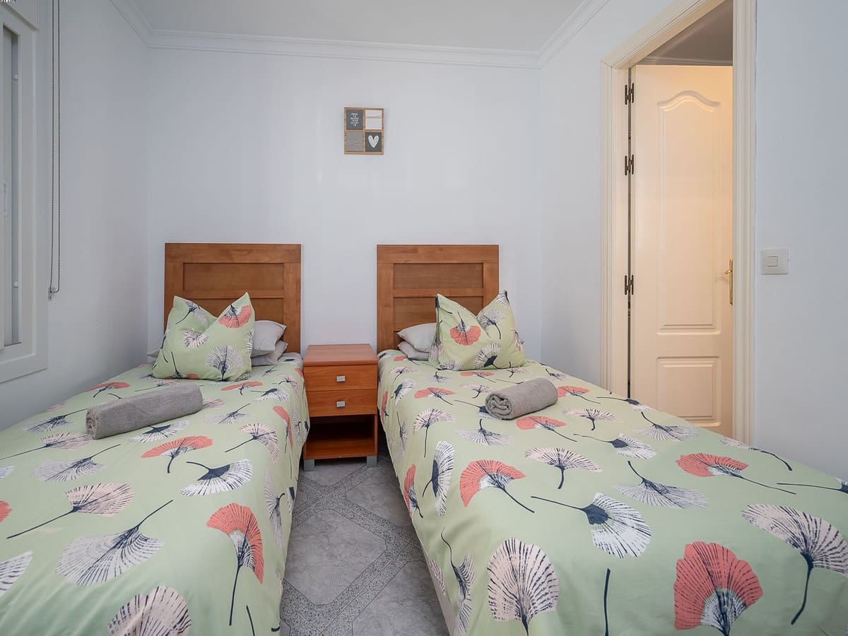 2 camera da letto Appartamento da affitare come casa vacanza in Riviera del Sol con piscina garage - 600 € (Rif: 3752584)