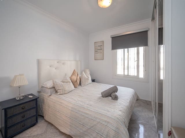 2 bedroom Apartment for holiday rental in Riviera del Sol, Mijas with pool garage - € 600 (Ref: 3752584)