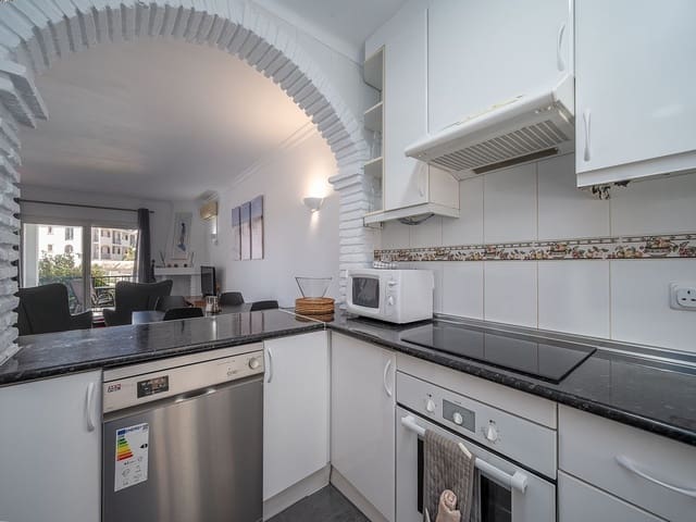 2 bedroom Apartment for holiday rental in Riviera del Sol, Mijas with pool garage - € 600 (Ref: 3752584)