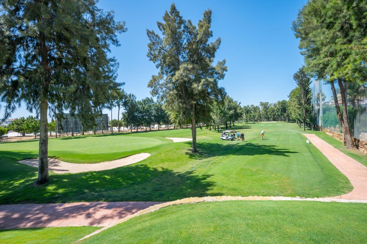 3 sypialnia Dom na kwatery wakacyjne w La Cala de Mijas z basenem garażem - 1 050 € (Ref: 5493157)