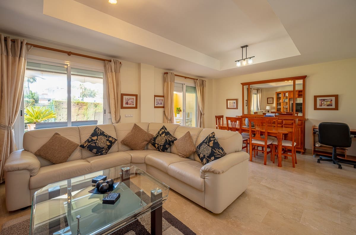 3 camera da letto Casa da affitare come casa vacanza in La Cala de Mijas con piscina garage - 1.050 € (Rif: 5493157)