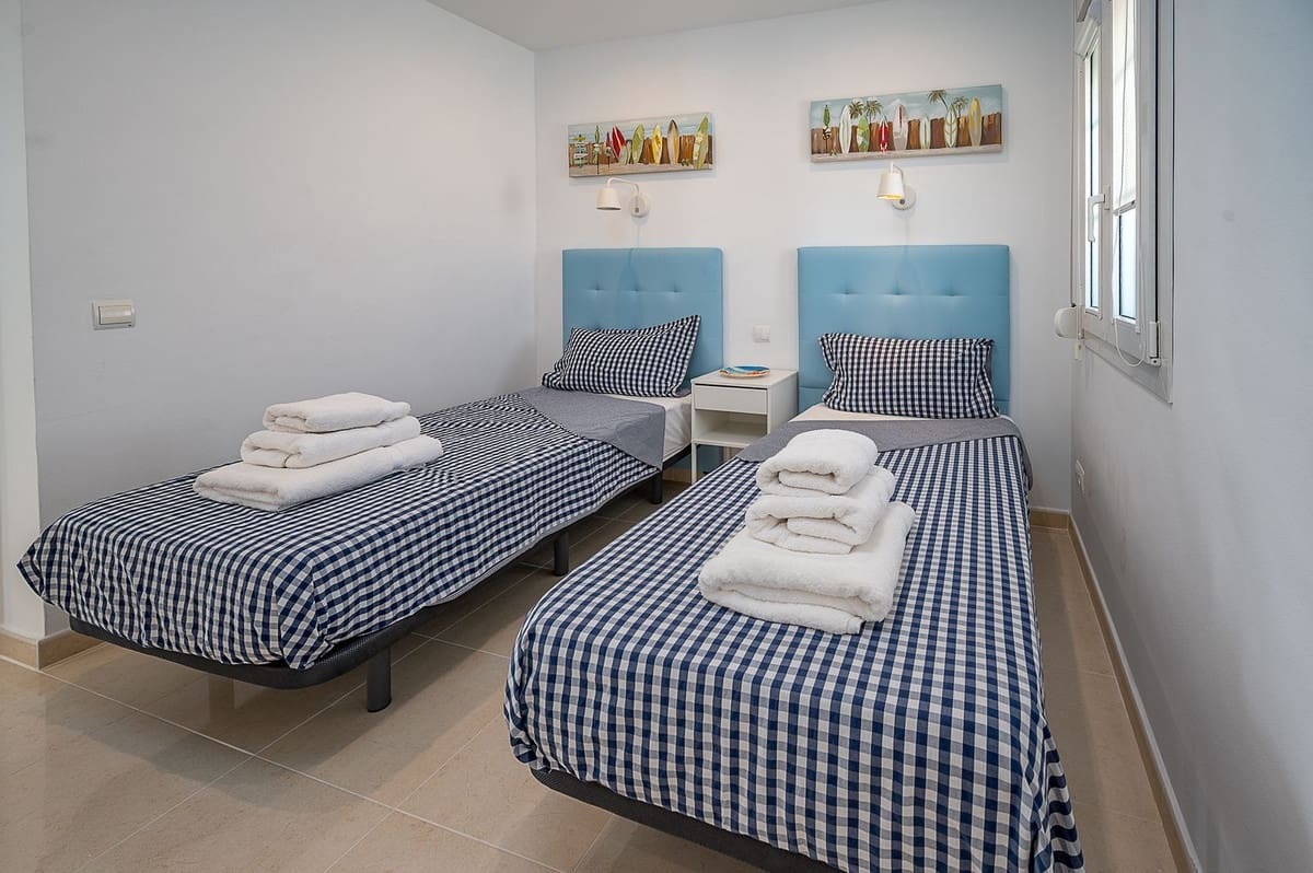 5 sypialnia Willa na sprzedaż w La Cala de Mijas z basenem garażem - 1 995 000 € (Ref: 5661388)