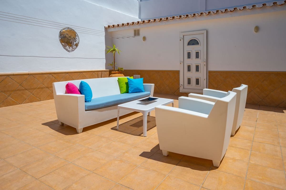 5 sypialnia Willa na sprzedaż w La Cala de Mijas z basenem garażem - 1 995 000 € (Ref: 5661388)